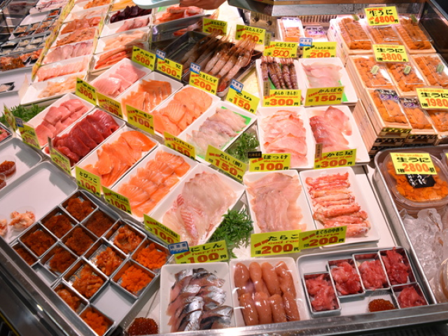 和商市場（勝手丼）